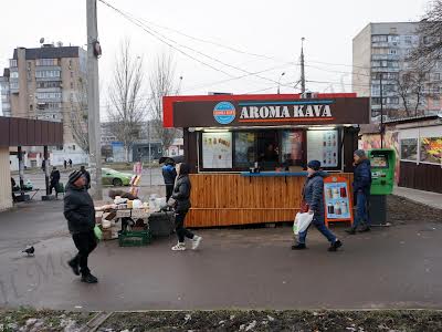 комерційна за адресою Гвардійців-Широнінців вул., 46