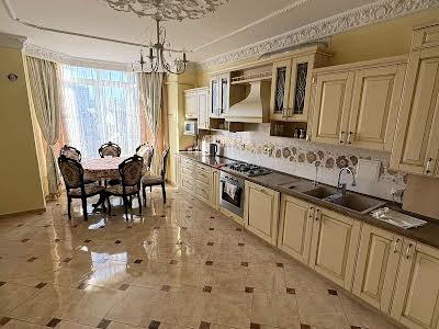 квартира по адресу Линкольна ул., 6