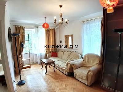 квартира за адресою Миколи Міхновського бульв. (Дружби Народів), 8