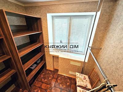 квартира за адресою Миколи Міхновського бульв. (Дружби Народів), 10-А