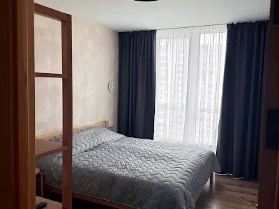 квартира за адресою Ревуцького вул., 40