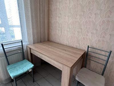 квартира за адресою Вишняківська вул., 4
