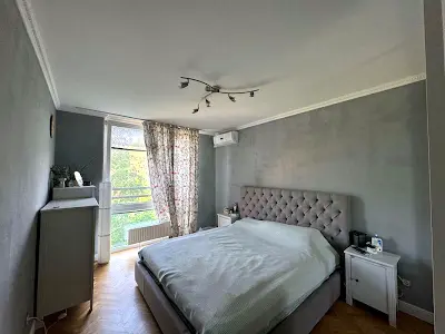 квартира за адресою Анатолія Петрицького вул., 13