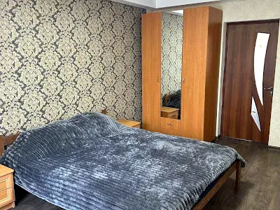 квартира за адресою Празька вул., 25/1