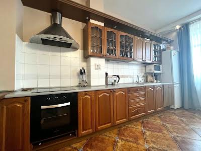 квартира по адресу Калиновая ул., 72