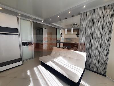квартира за адресою Бориса Гмирі вул., 8 -б