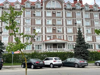 квартира по адресу Дмитрия Луценко ул. (Крейсера 'Аврора'), 8