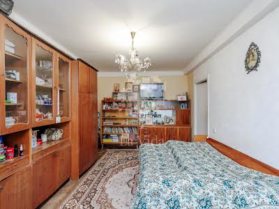 квартира за адресою Олексіївська вул., 4