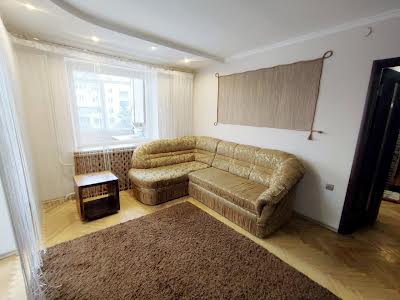квартира за адресою Наукова вул., 57