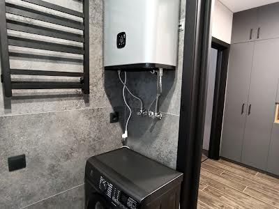 квартира за адресою Миколи Гулака вул., 4