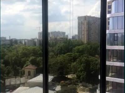 квартира за адресою Французький бульв., 400