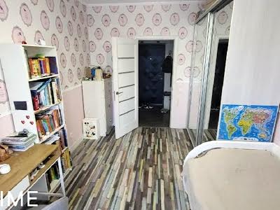 квартира за адресою Метрологічна вул., 111