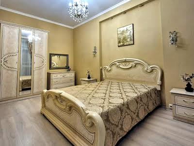 квартира по адресу Евгения Коновальца ул. (Щорса), 44-А