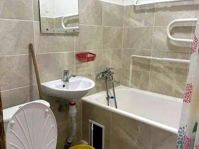 квартира за адресою Депутатська вул., 21