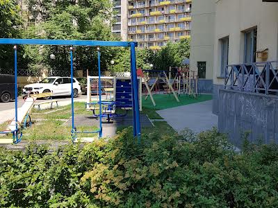 квартира за адресою Крутогірний узвіз (Рогальова), 33