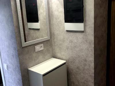 квартира за адресою Борткевича вул., 5
