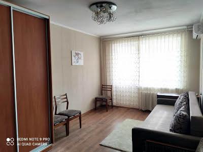 квартира по адресу Днестровская ул., 19