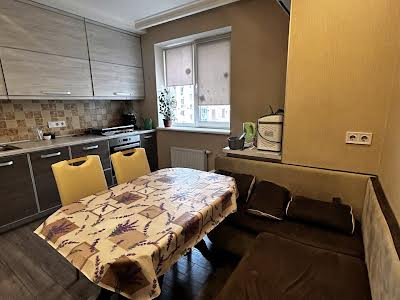 квартира за адресою Перемоги просп., 85