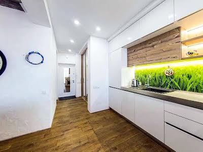 квартира за адресою Регенераторна вул., 4