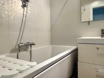 квартира по адресу Сапёрно-Слободская ул., 10