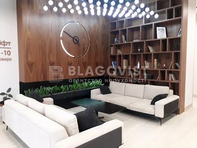 квартира за адресою Раїси Окіпної вул., 18
