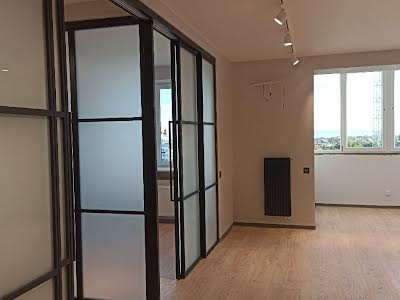 квартира за адресою Академіка Сахарова вул., 16а