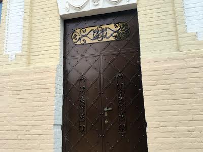 коммерческая по адресу Віктора Косенка ул., 8