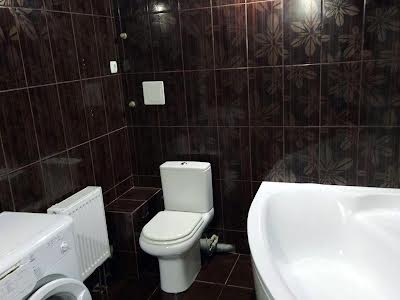 квартира за адресою Перемоги просп., 53б