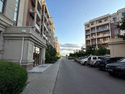 квартира за адресою Трамвайна вул., 37