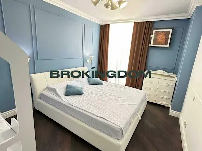 квартира за адресою Регенераторна вул., 4
