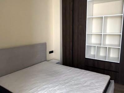 квартира по адресу Антоновича, 44