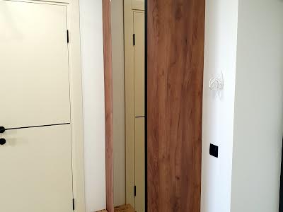 квартира за адресою Леся Курбаса вул., 10