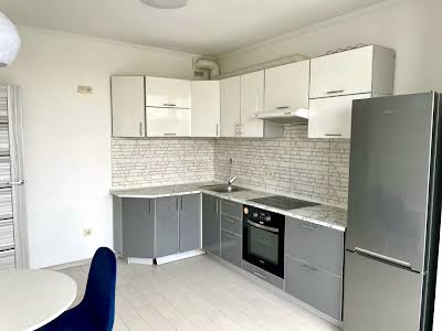 квартира за адресою Авраама Лінкольна вул., 6а
