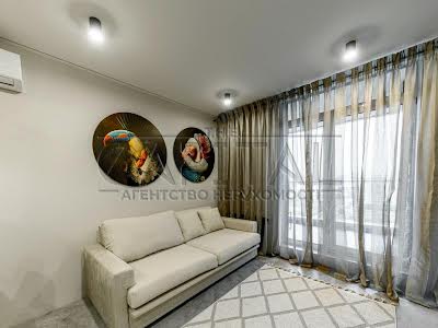 квартира за адресою Джона Маккейна вул. (Івана Кудрі), 7