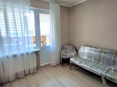 квартира за адресою Урлівська вул., 24