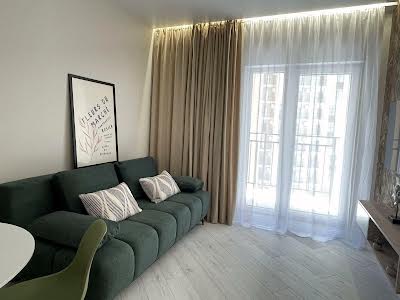 квартира за адресою Краснова вул., 3