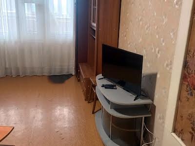 квартира за адресою Академіка Заболотного вул., 4