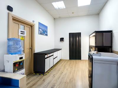 коммерческая по адресу Коперника ул., 9