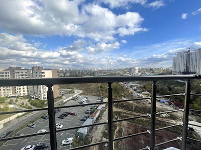 квартира за адресою Практична вул., 4