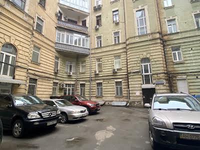 квартира по адресу Богдана Хмельницкого ул., 32