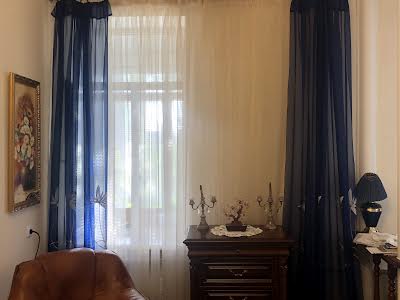 квартира за адресою Антоновича вул. (Горького), 22