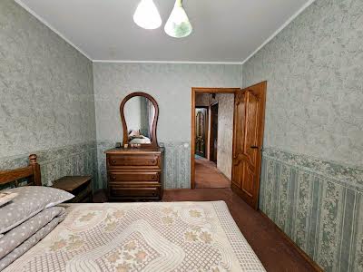 квартира по адресу Героев просп., 32