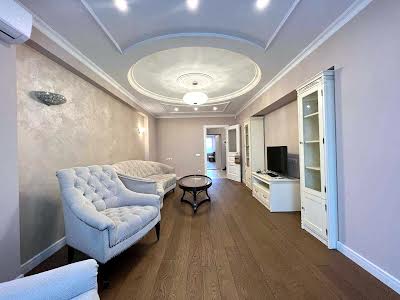 квартира за адресою Дмитрівська вул., 75