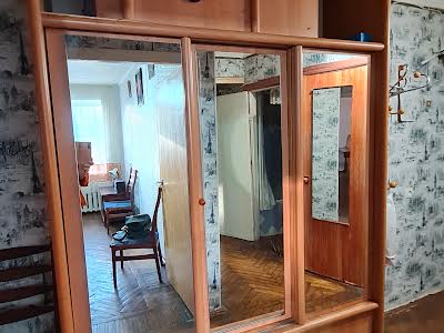 квартира за адресою Середньофонтанська вул., 16