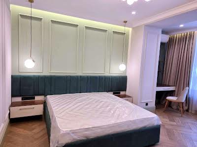 квартира за адресою Михайла Грушевського вул., 34-А