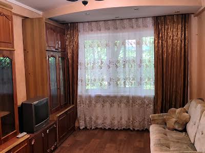 квартира за адресою Михайла Грушевського вул., 108