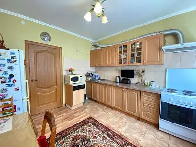 квартира за адресою Олени Пчілки вул., 6
