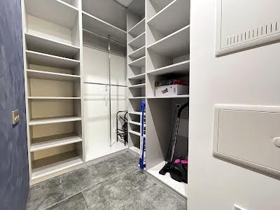 квартира по адресу Кловский спуск (Кловський), 7a