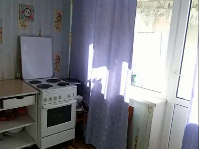 квартира за адресою Академіка Булаховського вул., 42/43