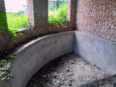 будинок за адресою Ужанська